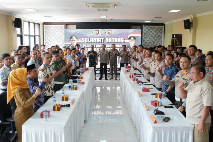 Rakor Lintas Sektoral, Kapolresta Sidoarjo Ajak Stake Holder Terkait Tingkatkan Pelayanan Masyarakat di Operasi Lilin Semeru 2025
