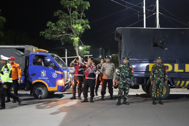 Harkamtibmas di Libur Panjang Polres Pelabuhan Tanjungperak Gelar Patroli Skala Besar